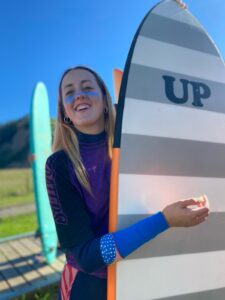 Niños disfrutando del Campamento Aventura Pro en la naturaleza