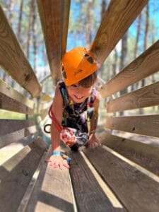 Campamento Multiaventura Pineda de la Sierra 360 Camp