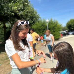 Mi hijo no quiere ir a campamentos, pero sé que lo necesita